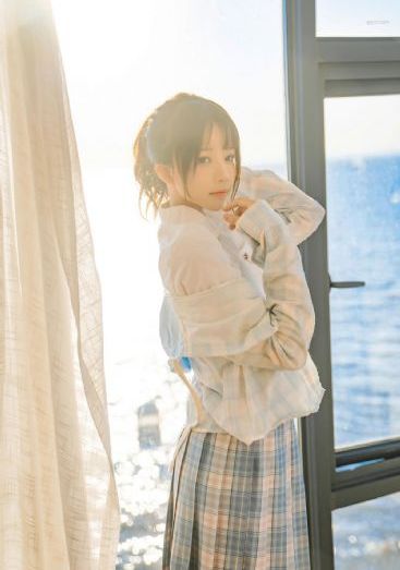 小孩子和小孩子亲热_HD在线播放