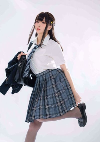 真人实拍女处破bxbx_HD全集免费观看