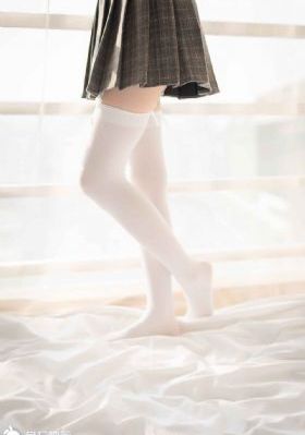 迷人女教师伦理k8_高清动漫在线观看